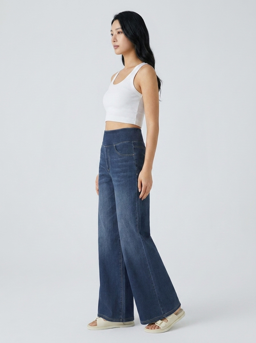SOLÈNE Relaxed Fit Wide-Leg Jeans in Dark Blue